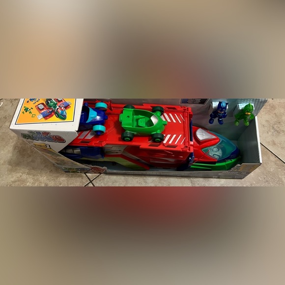 Hasbro PJ Launching Seeker!!!😍😍 - Picture 2 of 3